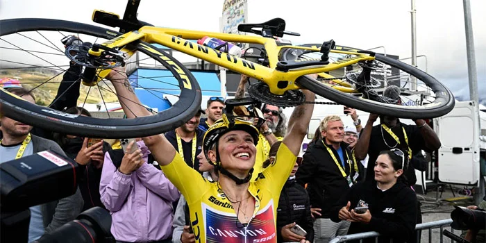 Kasia Niewiadoma – Dari Rasa Putus Asa Menjadi Juara Tour de France Femmes 2024​